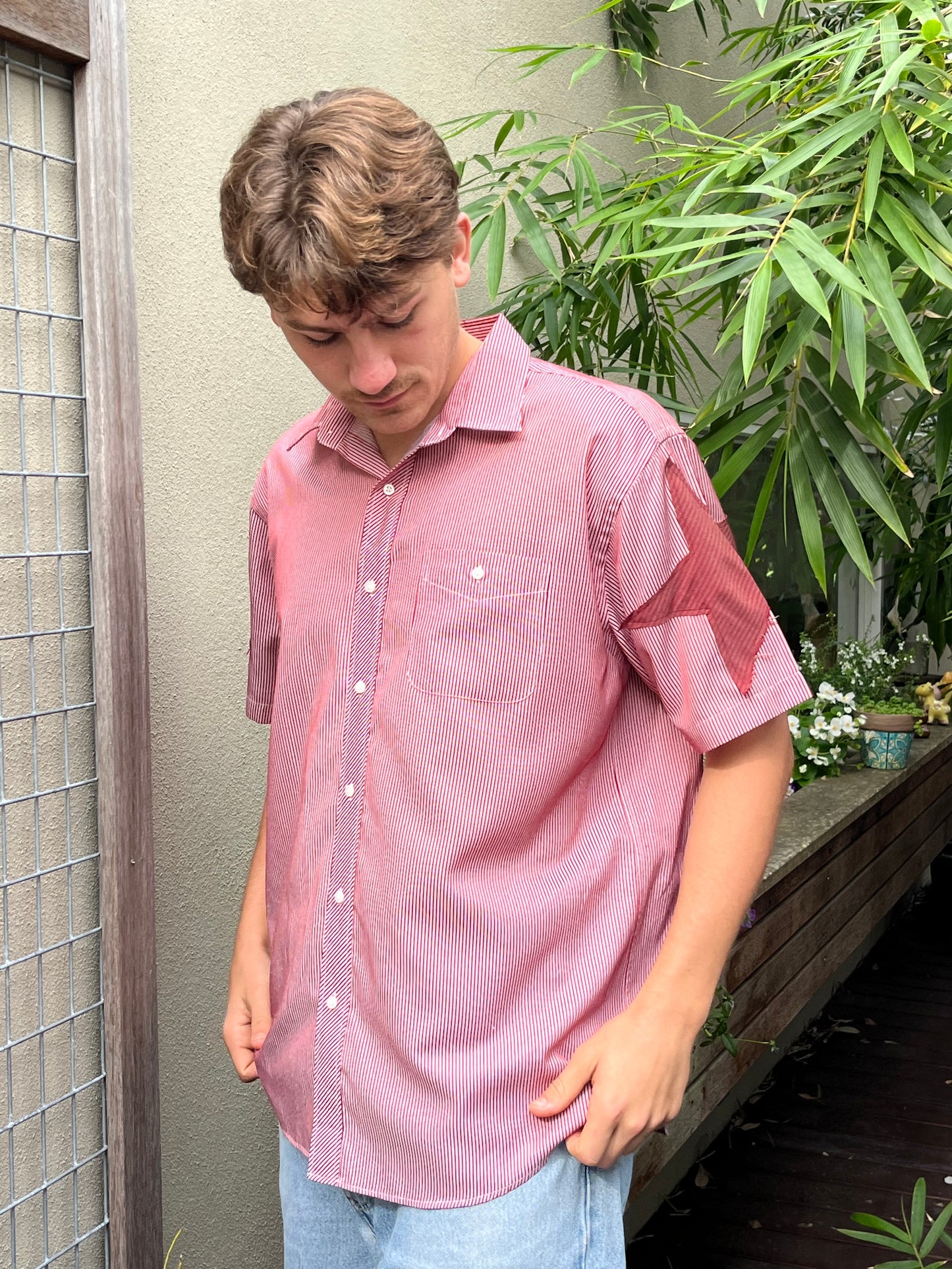 Star Sleeve Shirt - Red // AM066