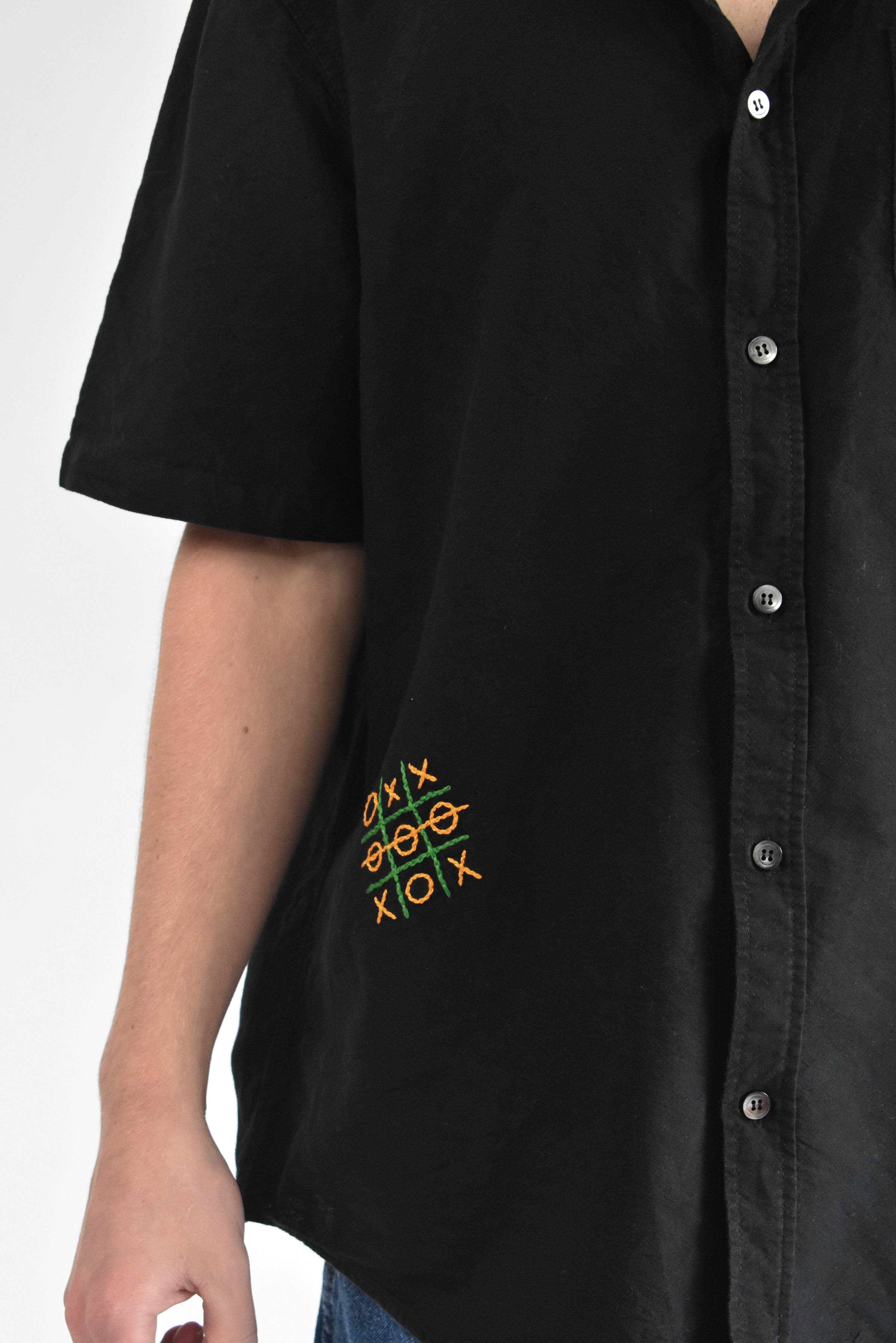 Noughts and Crosses Shirt - Black // AM057