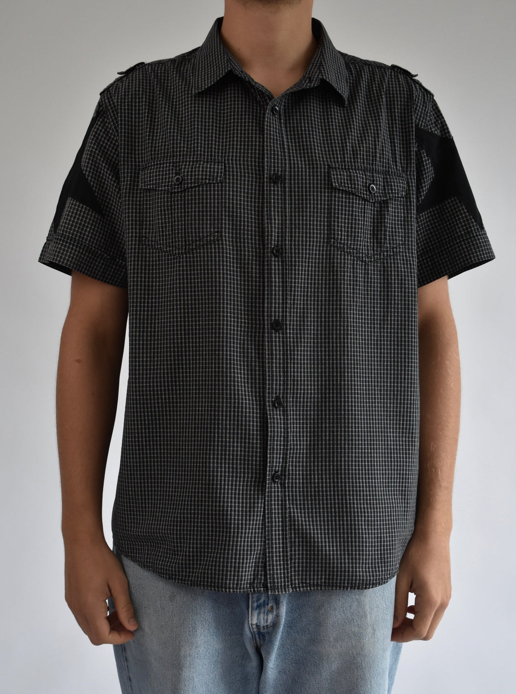 Star Sleeve Shirt - Black // AM065