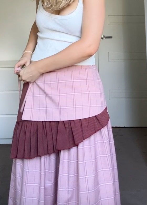 MULTI LAYERED SKIRT